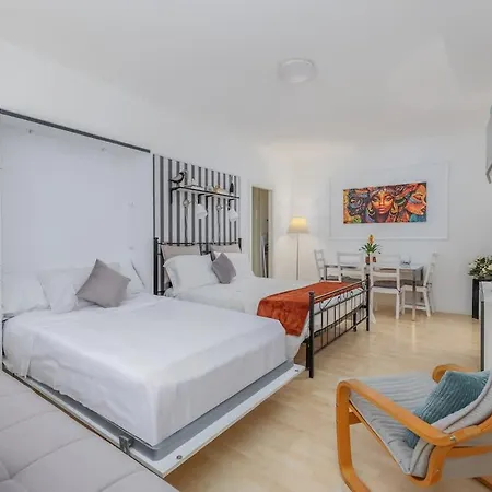 Lakeside Hideaway - Lakefront & Hébergement de vacances