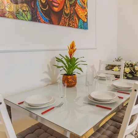 Lakeside Hideaway - Lakefront & Lecco