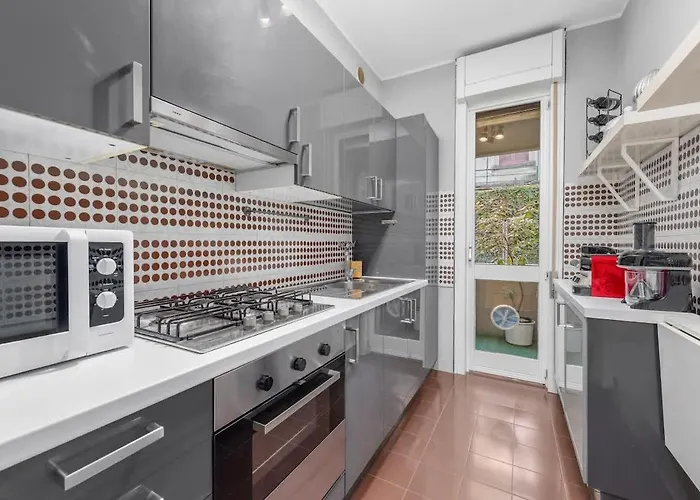 Lakeside Hideaway - Lakefront & Prázdninový dům *