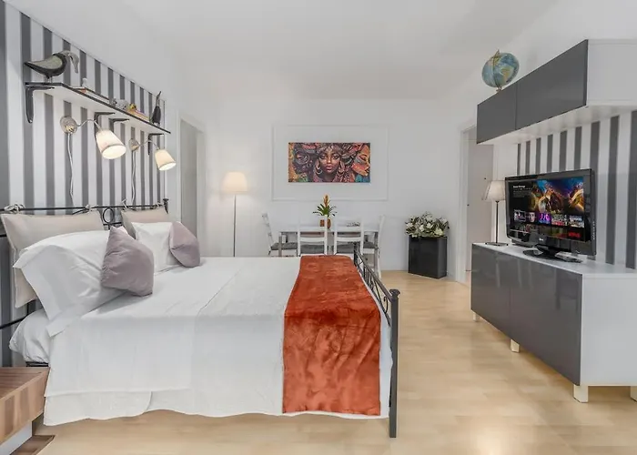 Dom wakacyjny Lakeside Hideaway - Lakefront & *