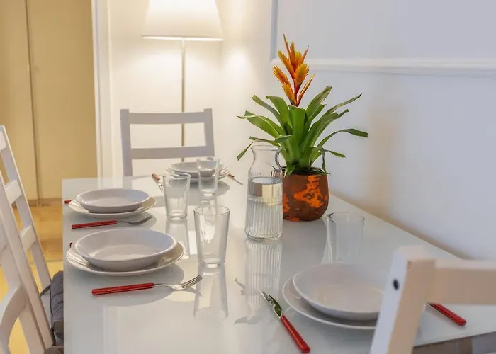 Lakeside Hideaway - Lakefront & Dom wakacyjny *