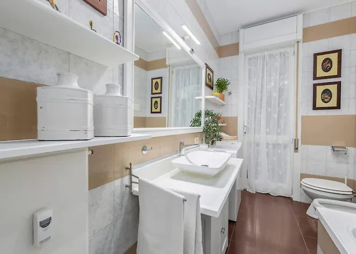 Prázdninový dům Lakeside Hideaway - Lakefront & *