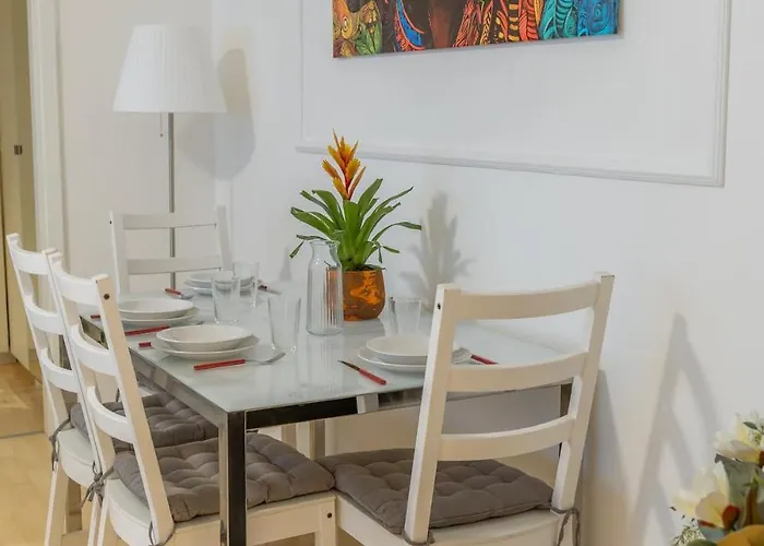 Lakeside Hideaway - Lakefront & * Lecco