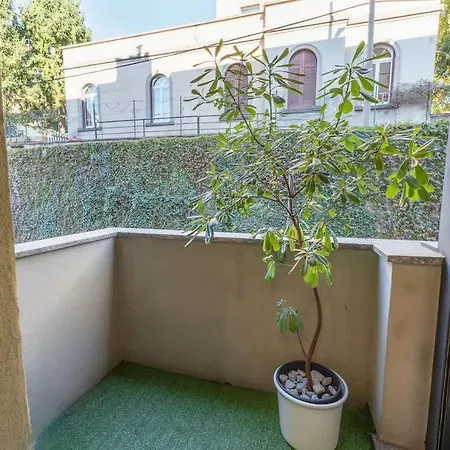 Lakeside Hideaway - Lakefront & Holiday home Lecco